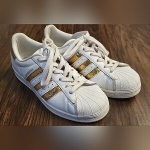 Adidas Superstar White Gold Sneakers Size 7